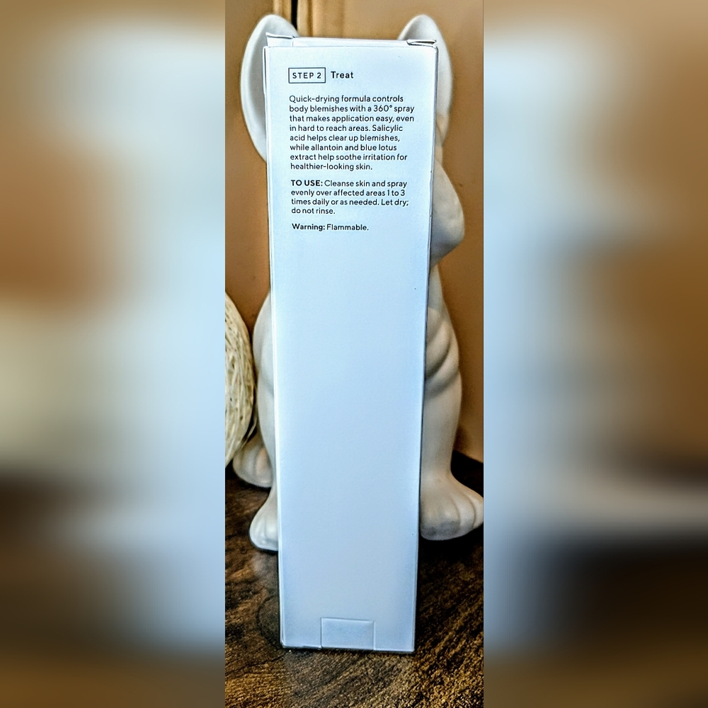 MURAD Acne Control Clarifying Body Spray - Picture 11 of 16